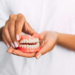 Все про зубные протезы и стоматологию